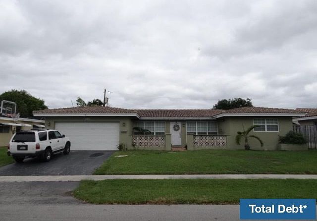 1st image of 2109 NE 62nd Ct
