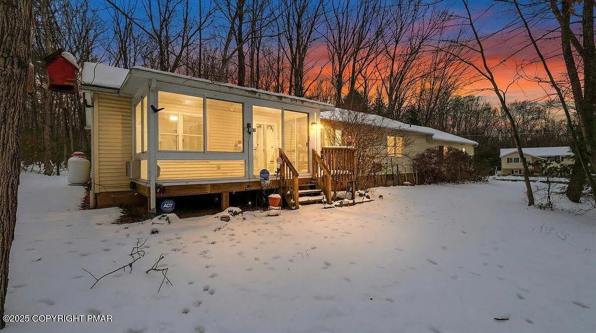 183 Dogwood Ln photo 1