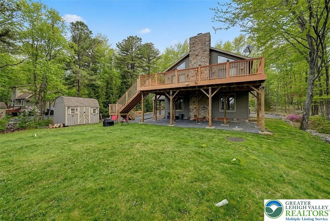 361 Birch Dr photo 1