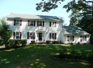 11 Adam Ct, Red Bank, NJ 07701