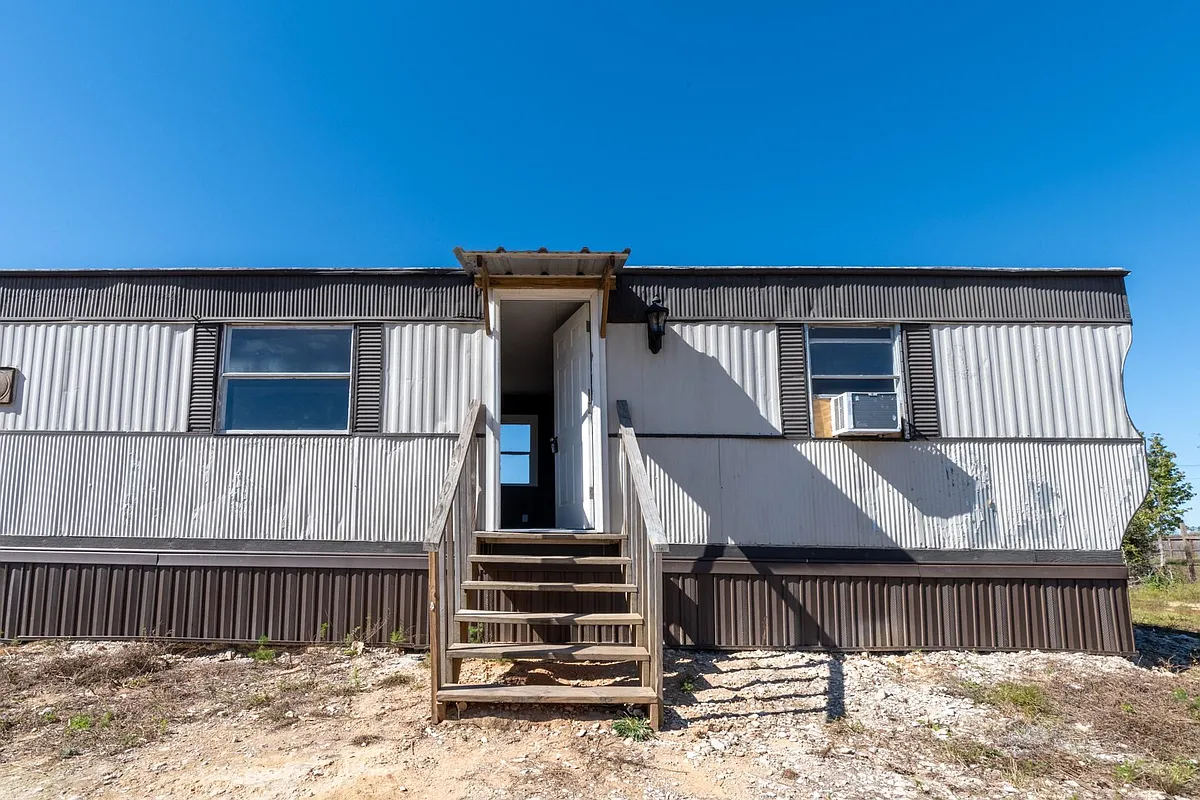 Building Photo - 125 Road 5814