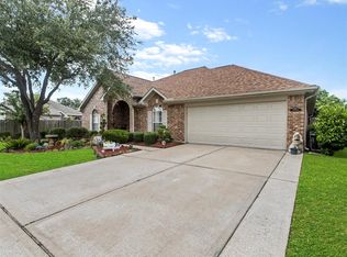 9508 Dry Springs Dr, La Porte, TX 77571