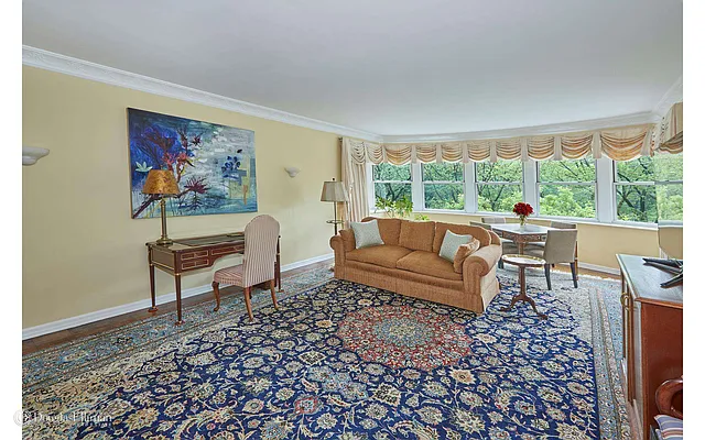 Sold by Douglas Elliman | media 10