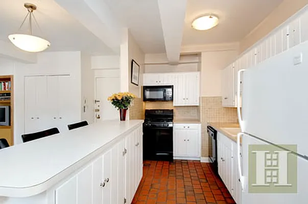 Sold by Halstead Real Estate | media 16