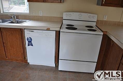 5th image of 25119 Brewer Dr