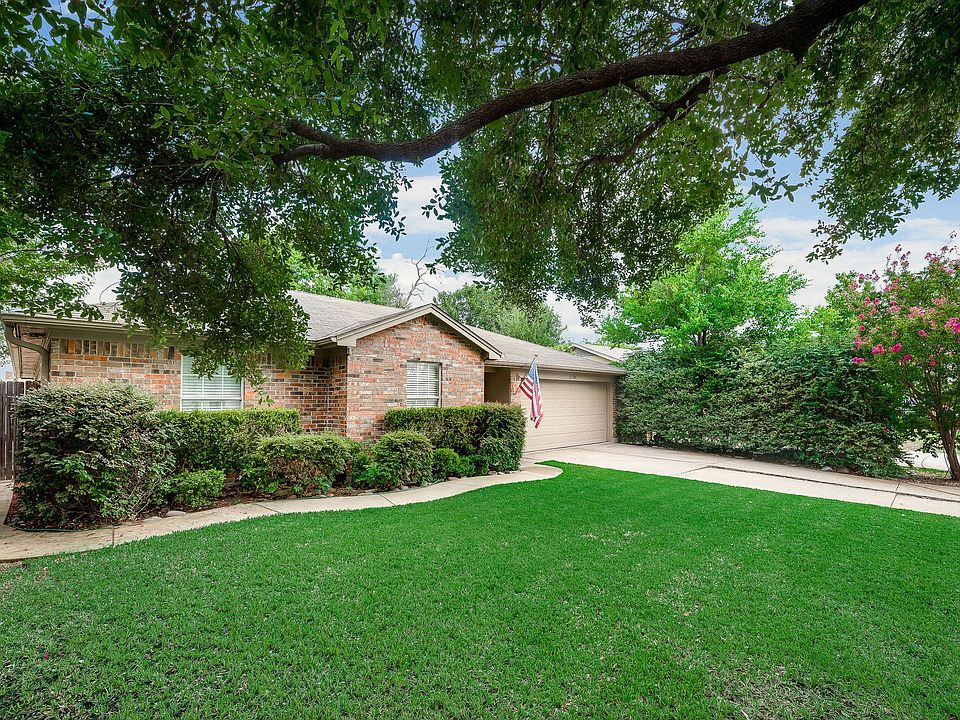 6704CopperwoodCt_01.jpg
