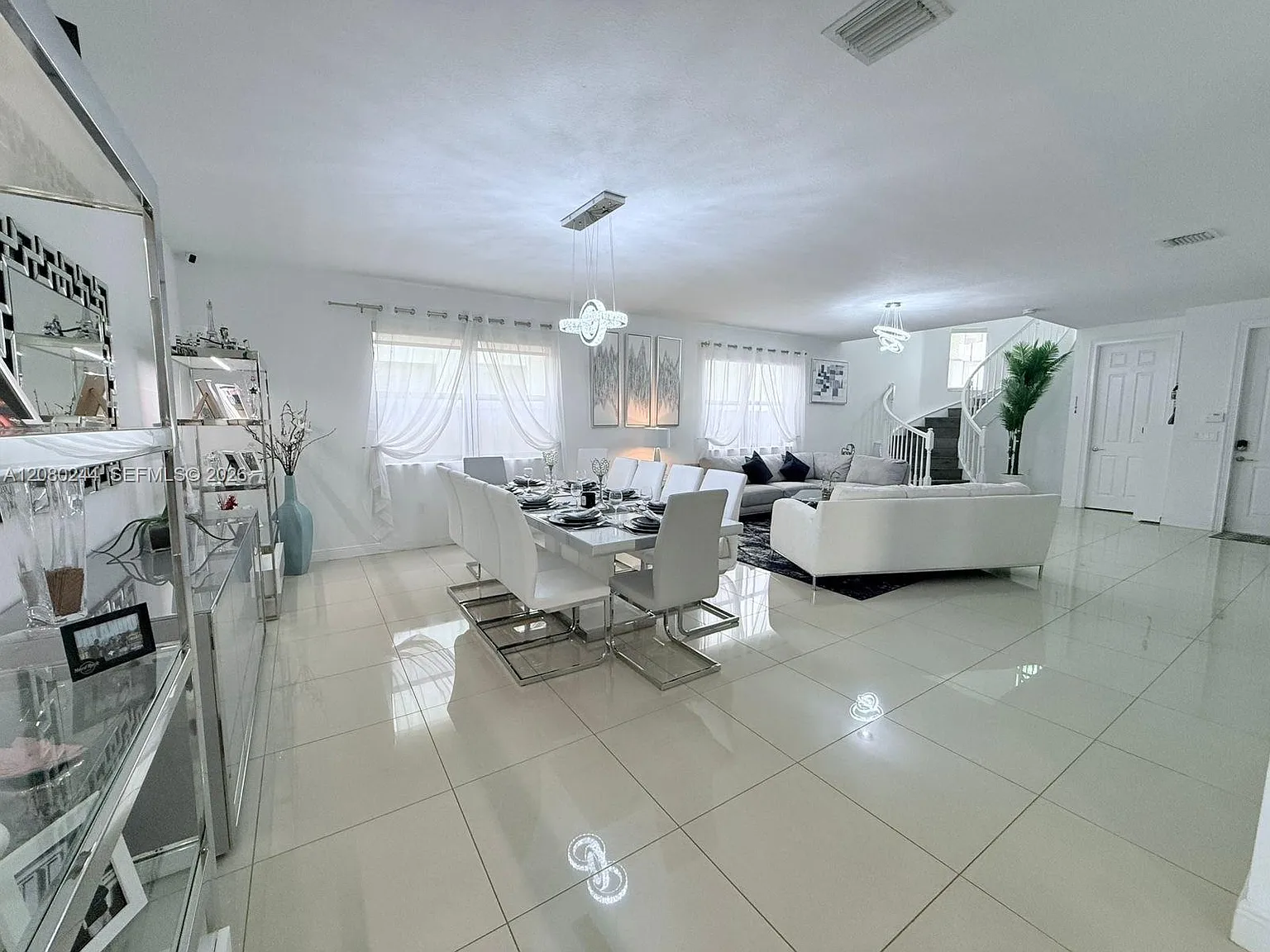 Doral Breeze — Photo 2