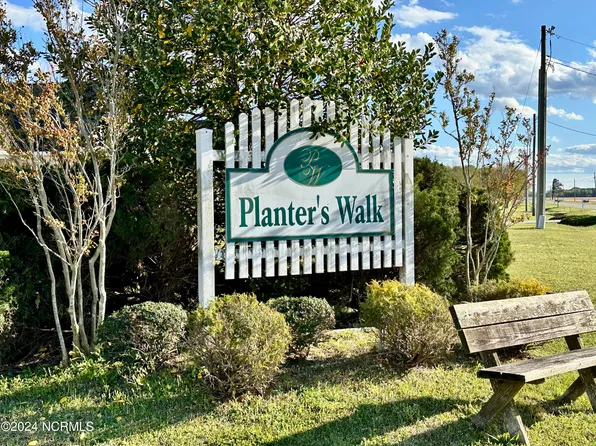 90 Planters Walk Drive, Snow Hill, NC 28580