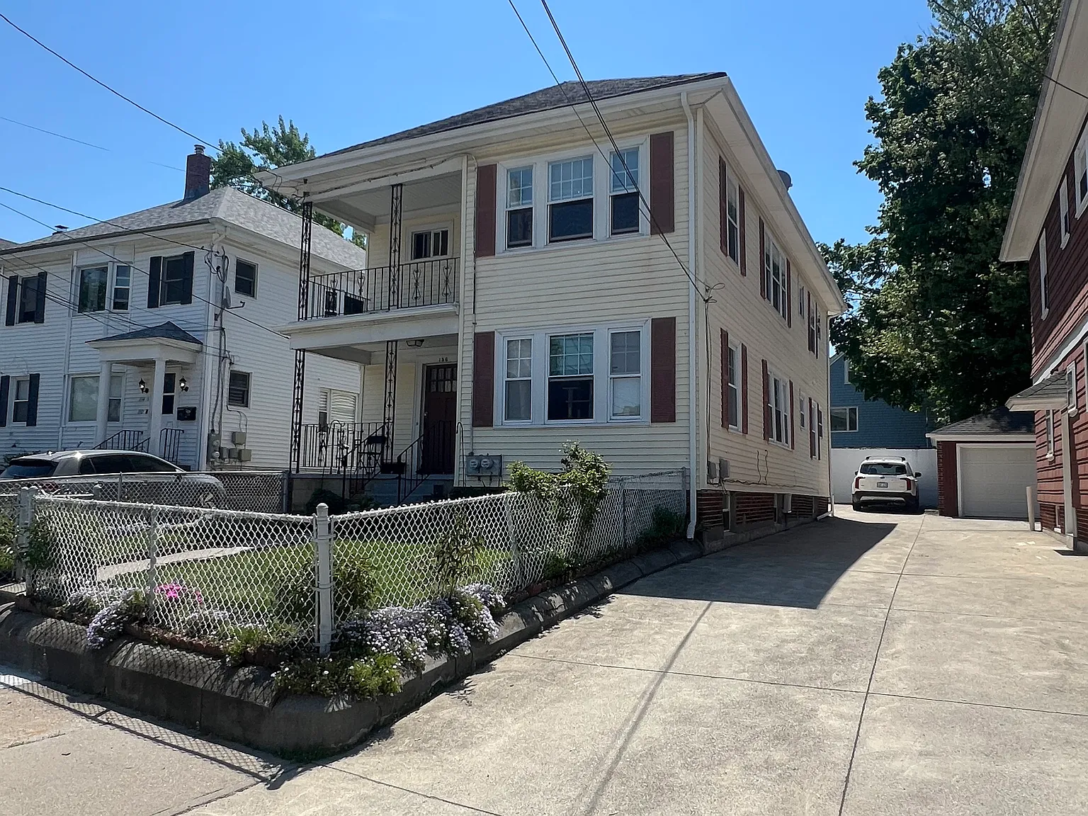 2 bed, 1104 sqft, $1,800 — Photo 3