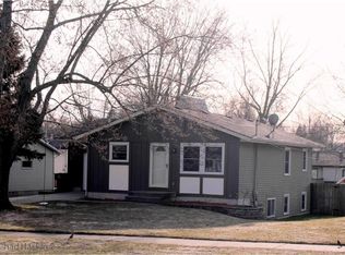 719 Saint Clair Ave NW, Grand Rapids, MI 49534