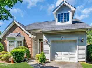 12 Wharfside Way, Bayville, NJ 08721