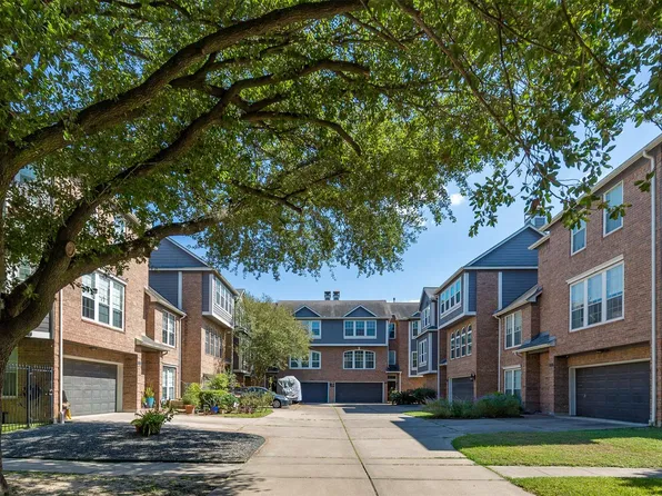 4811 Austin St #B, Houston, TX 77004