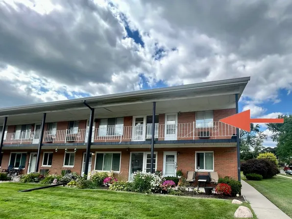 2215 Clawson Ave, Royal Oak, MI 48073