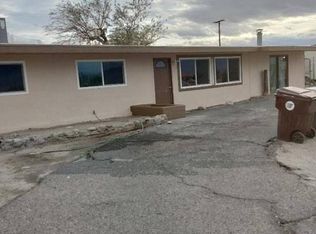 2430 Sand Hill Ave, Thermal, CA 92274