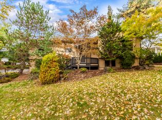 2680 SW Wonderview Dr, Gresham, OR 97080