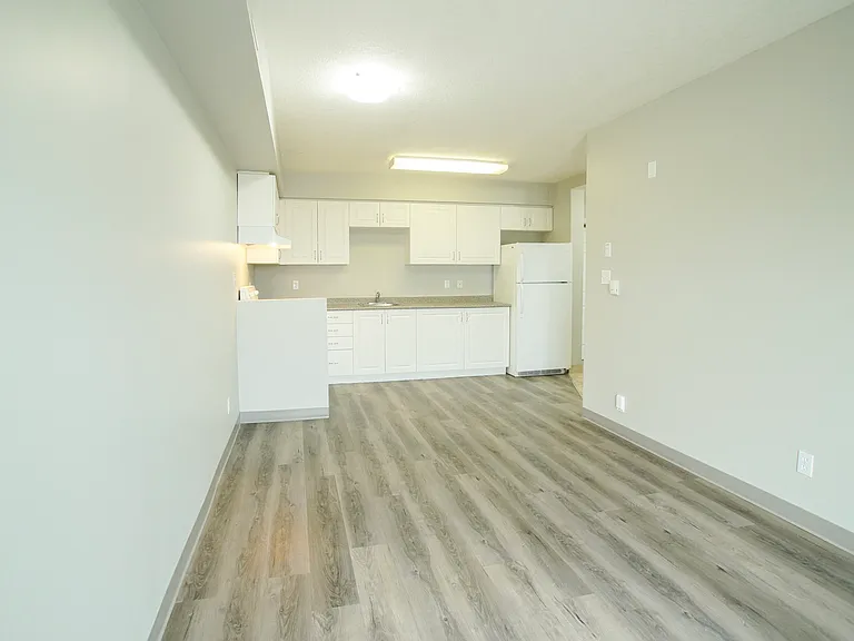 593 Strasburg Rd — Photo 16