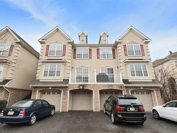 187 Blue Heron Drive image 1 of 21