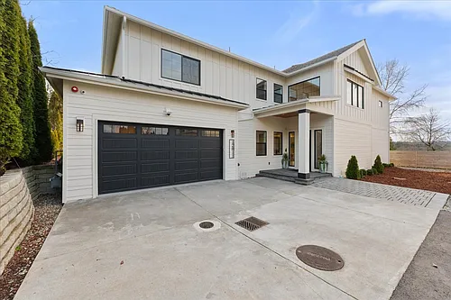 12811 SE 44th Pl Photo 1