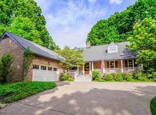 2758 Coventry Ln NW, Canton, OH 44708