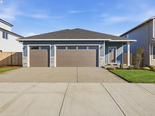 562 E Wilson St, Carlton, OR 97111