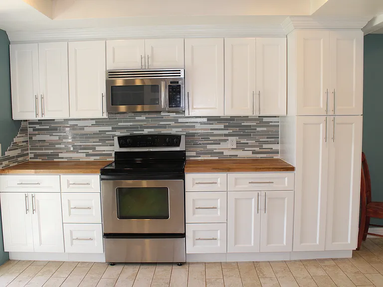 261 Ponce Ln — Photo 4