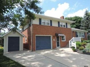 2461 Emerald Ave, York, PA 17408