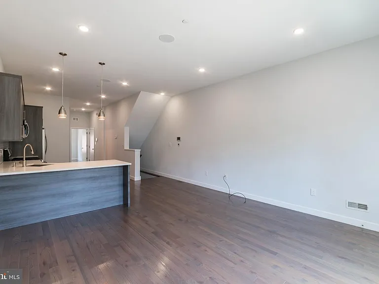1755 N Marshall St #1 — Photo 18