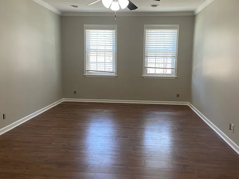313 Timberhill Ct — Photo 21