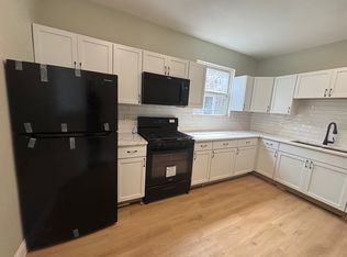 5917 N Artesian Ave #2, Chicago, IL 60659