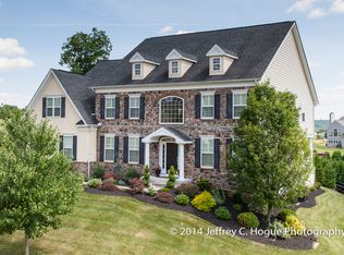 308 Green Meadow Dr, Douglassville, PA 19518