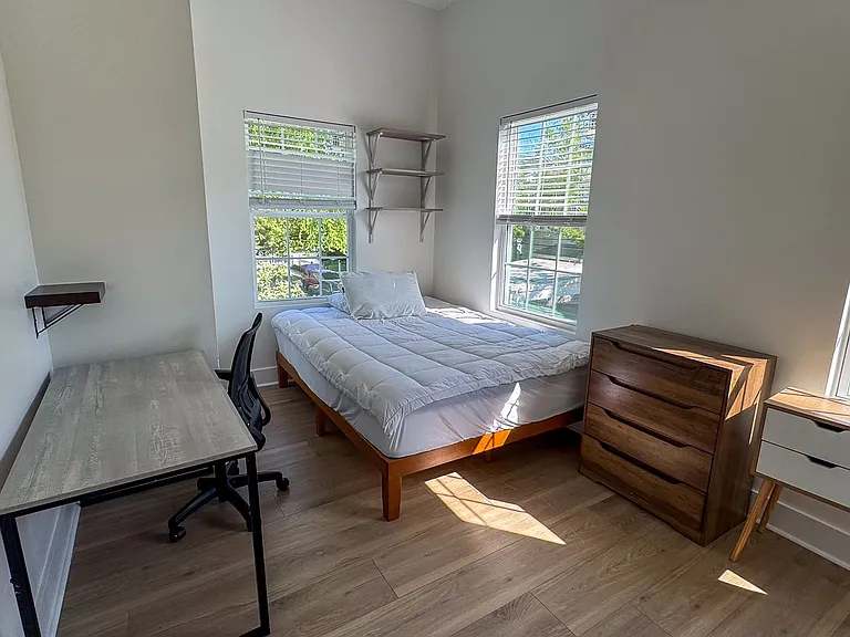 636-638 640 Audubon St #7712 — Photo 3