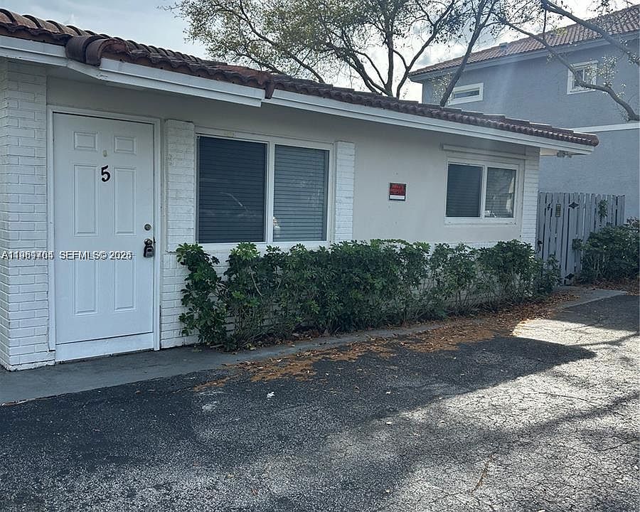 1st image of 8704 NW 38th Dr