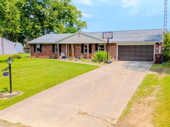 4704 N Brooke Dr, Marion, IN 46952