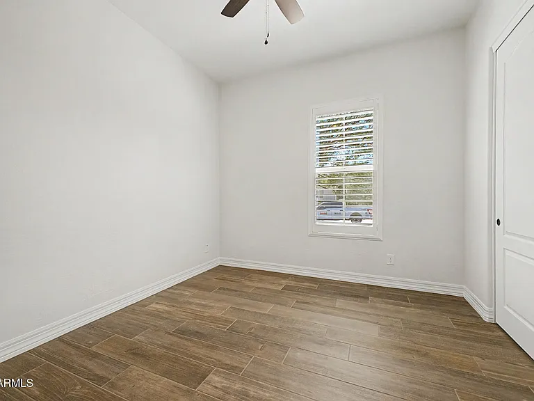 3205 N 198th Ln — Photo 35