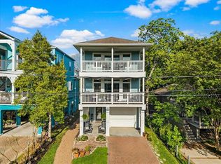 115 Pine Rd, Clear Lake Shores, TX 77565