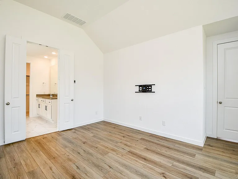 943 Malibu Shore Ln — Photo 19