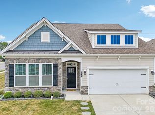 103 Cup Chase Dr, Mooresville, NC 28115
