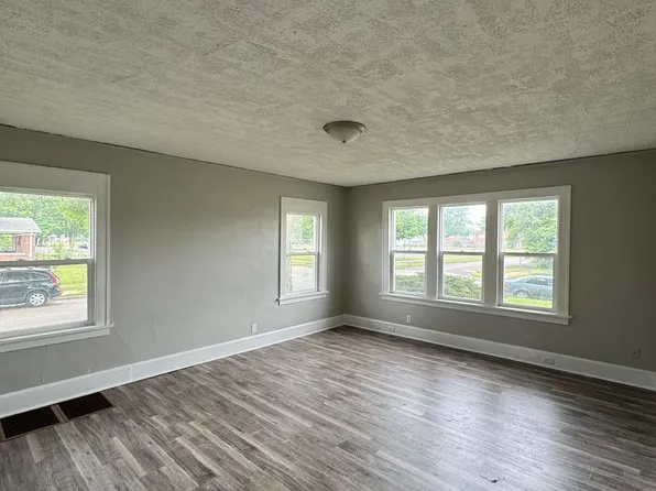 1801 17th Street, 1801 17th St #1W, Rockford, IL 61104