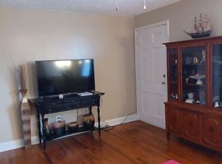 663 Lock 4 Rd #B, Gallatin, TN 37066