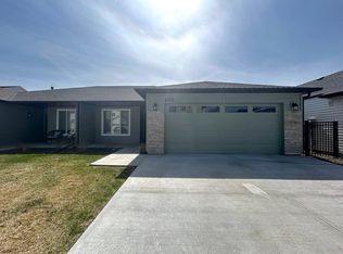 4055 E Blueberry St, Meridian, ID 83642