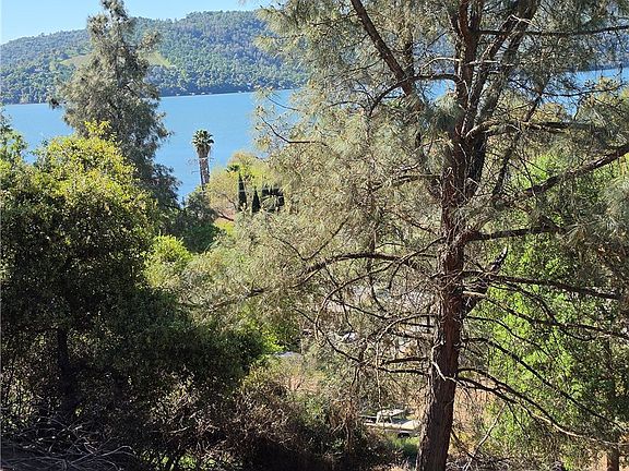2nd image of 13477 Arrowhead Rd