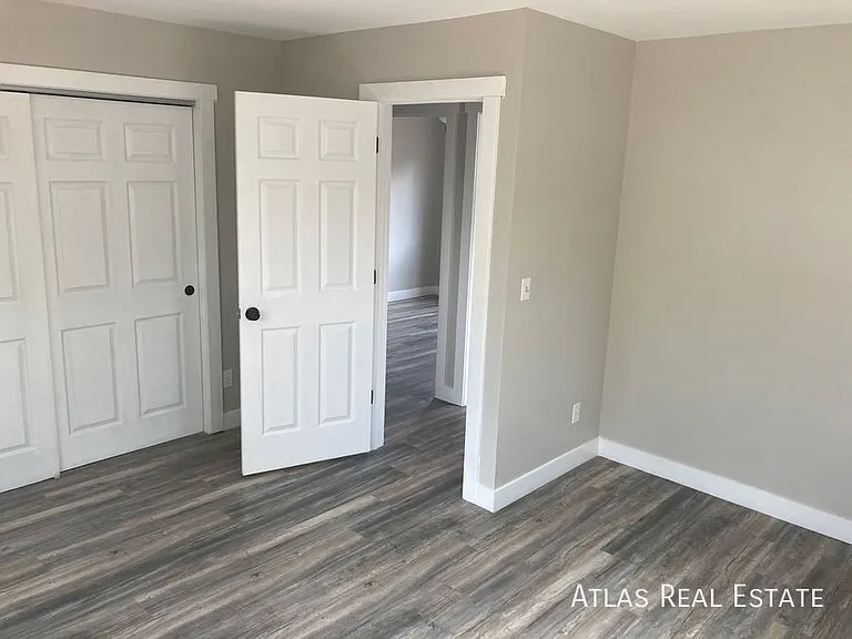 209 21st Avenue Ct — Photo 6