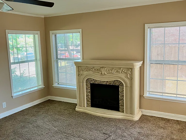 632 W Neely St #632 — Photo 7