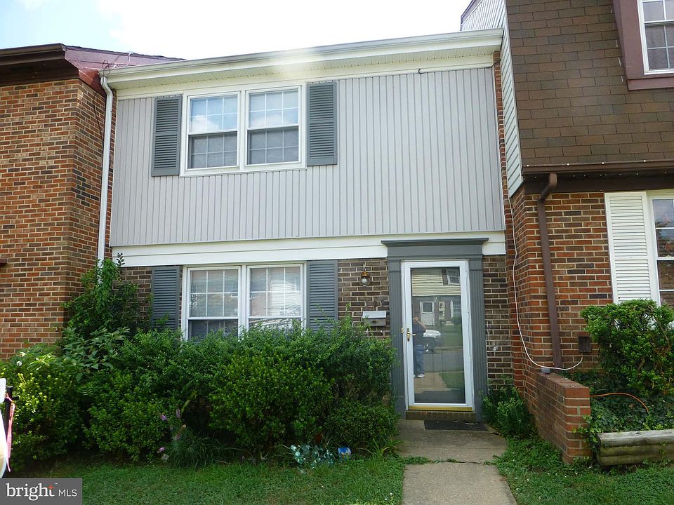 1st image of 328 Clay St