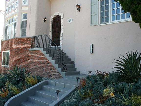 Steps to front door