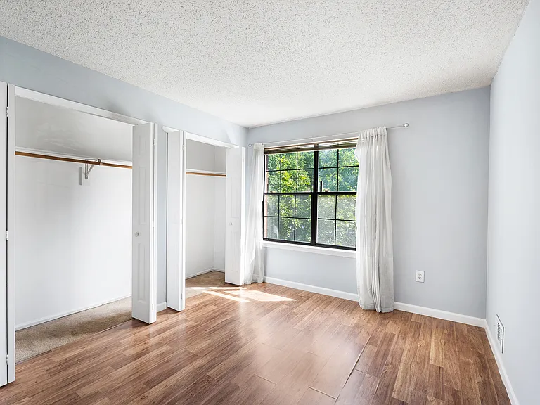 189 Irving Pl #189 — Photo 15