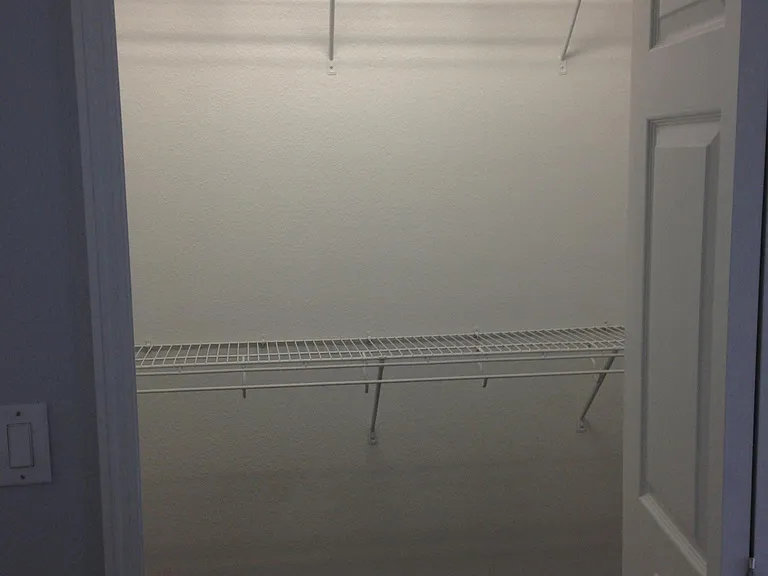 2911 Spring Heather Pl — Photo 8