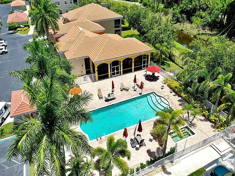 Community Pool with SPA