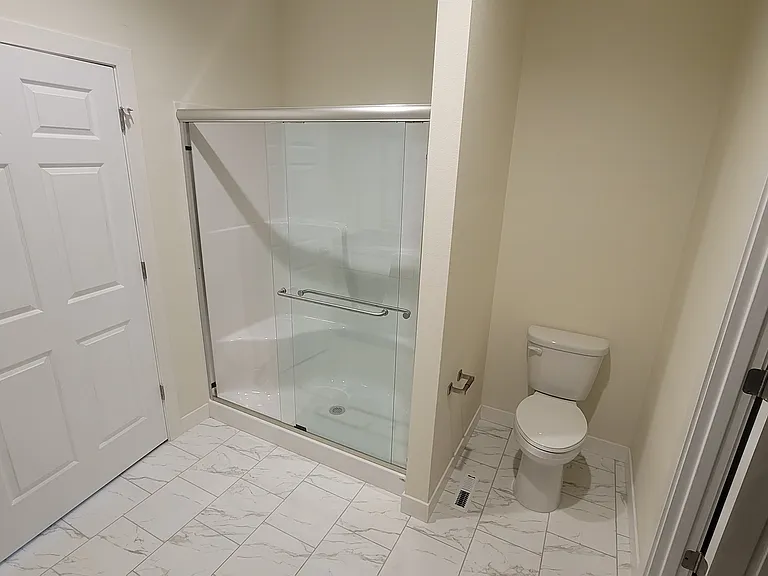 2269 Helle Dr — Photo 10