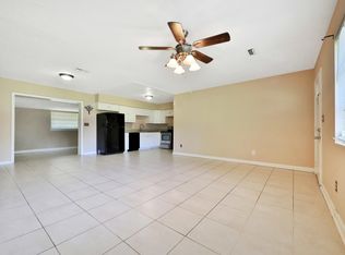 3237 Opal Ln, Jacksonville, FL 32277